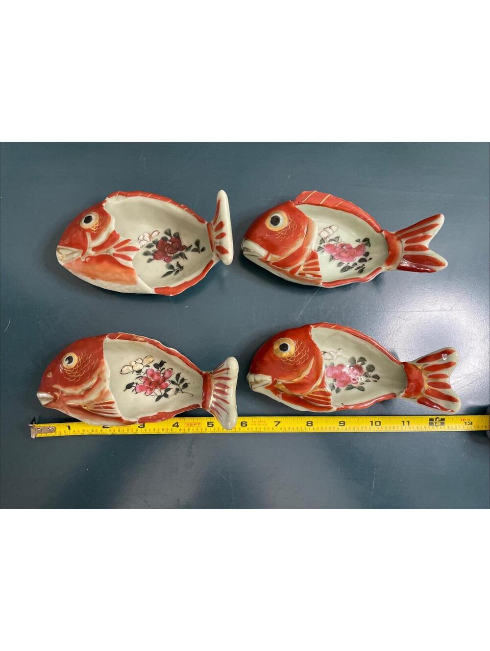 Set Of 4 Antique Japanese Porcelain Chop Stick Gold Fish Dishes Meiji